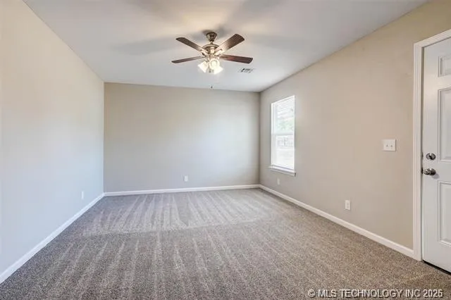 5332 S State Hwy 97 Sand Springs, OK 74063