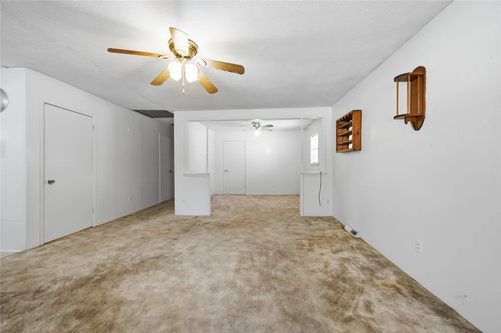 208 S Ora Street Pryor, OK 74361
