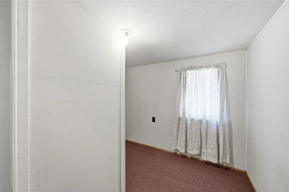 208 S Ora Street Pryor, OK 74361