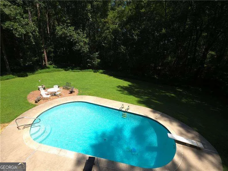 170 Pruitt DR Alpharetta, GA 30004