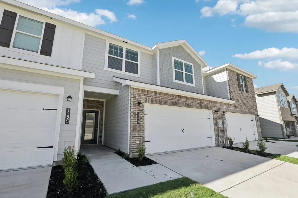 208 Ashford Lane Cedar Hill, TX 75104