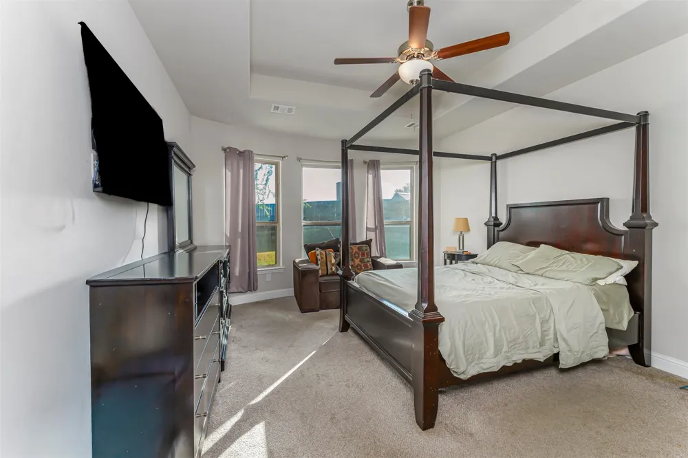 2710 Avondale Drive Mansfield, TX 76063