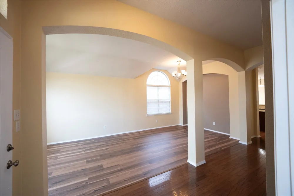 5521 Riverview Drive The Colony, TX 75056