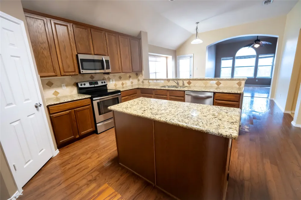 5521 Riverview Drive The Colony, TX 75056