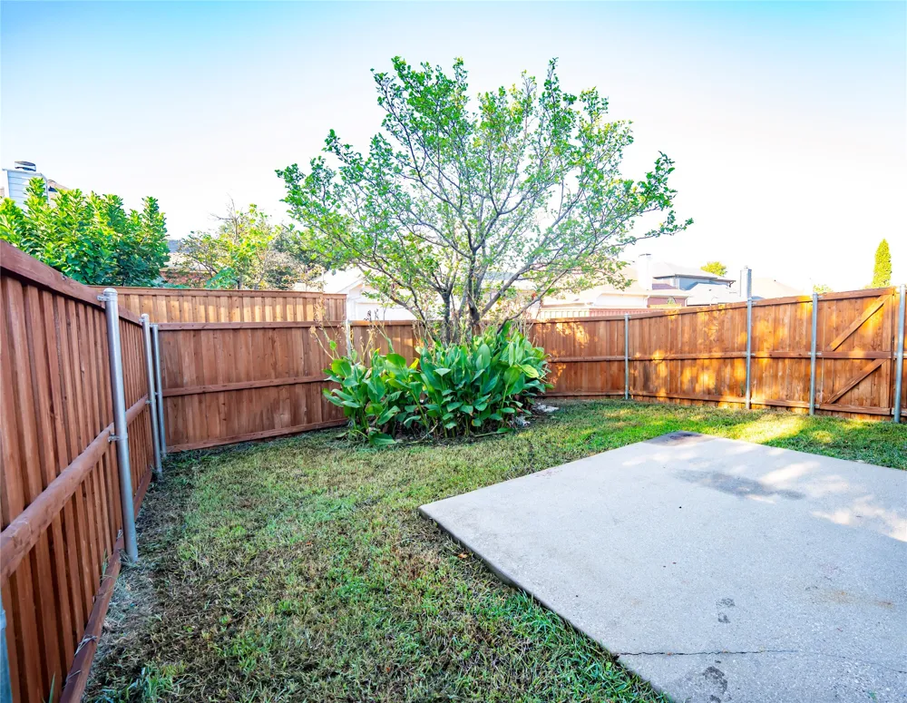 5521 Riverview Drive The Colony, TX 75056