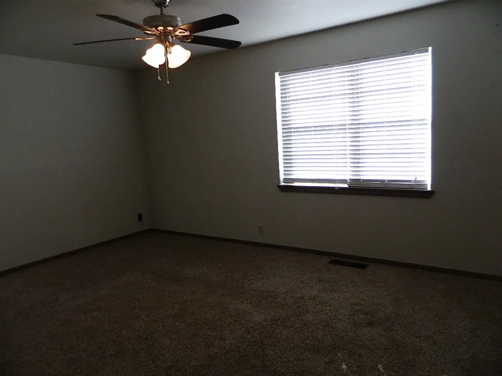 618 W Downing Street Tahlequah, OK 74464