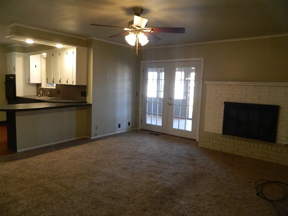 618 W Downing Street Tahlequah, OK 74464