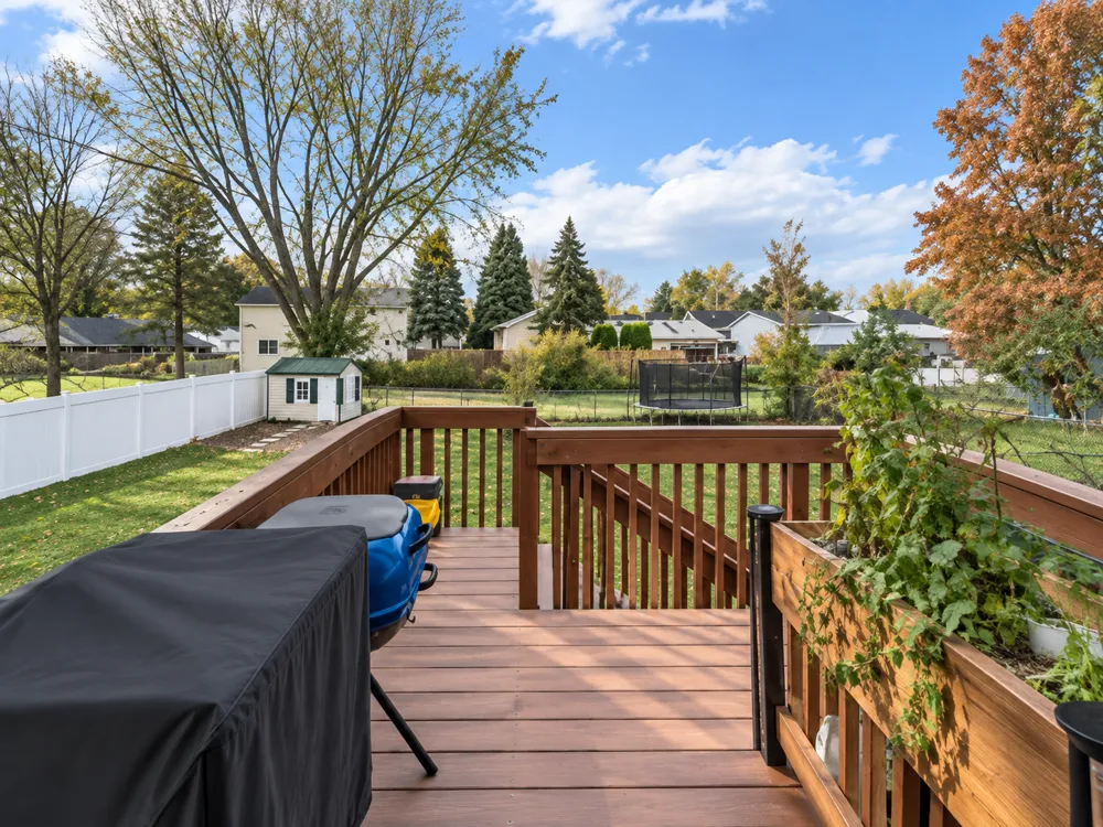249 Strese Lane Apple Valley, MN 55124