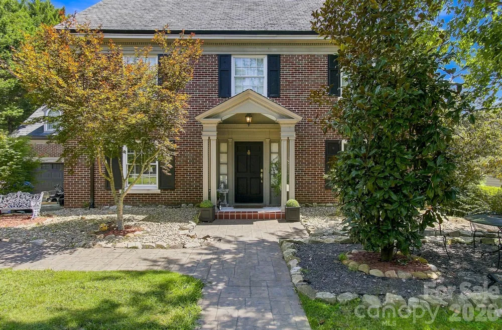 199 Kimberly Avenue Asheville, NC 28804