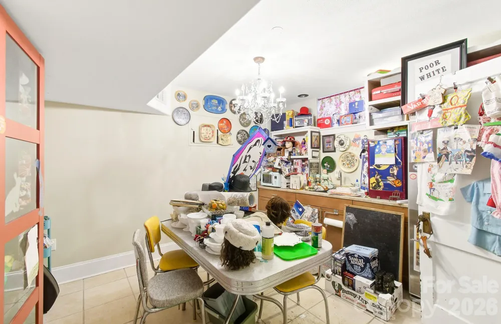 199 Kimberly Avenue Asheville, NC 28804