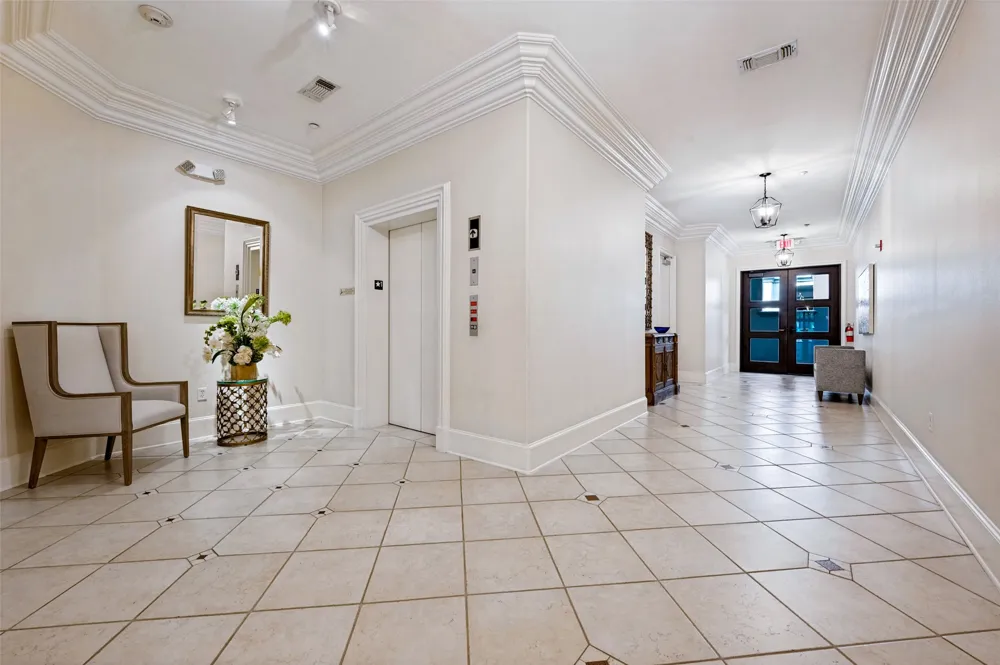 8505 Edgemere Road #202 Dallas, TX 75225