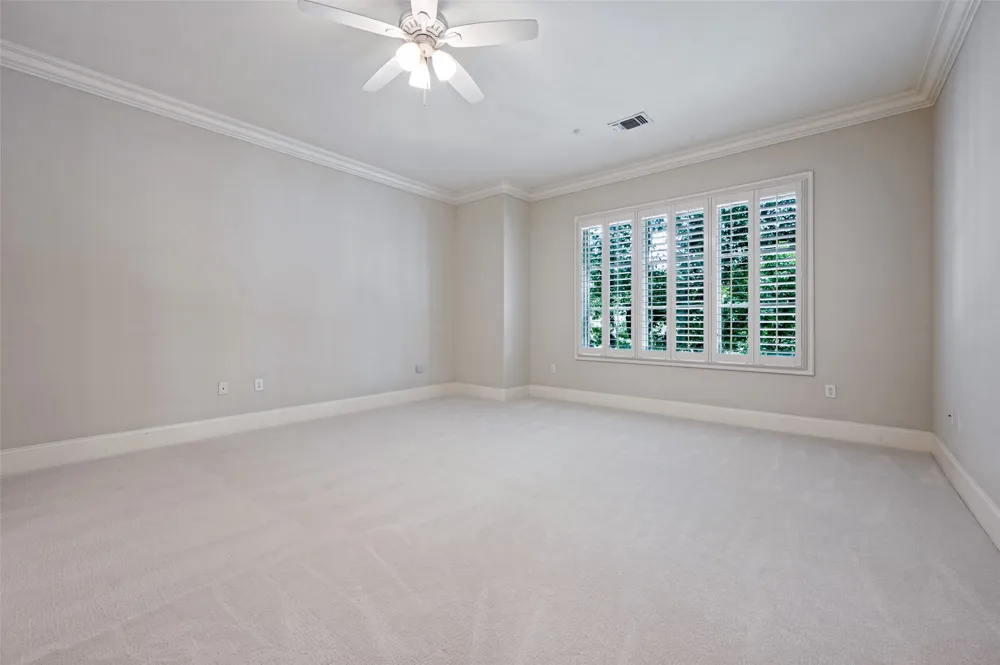 8505 Edgemere Road #202 Dallas, TX 75225