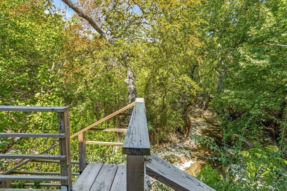 1229 Forest Cove Lane Garland, TX 75040