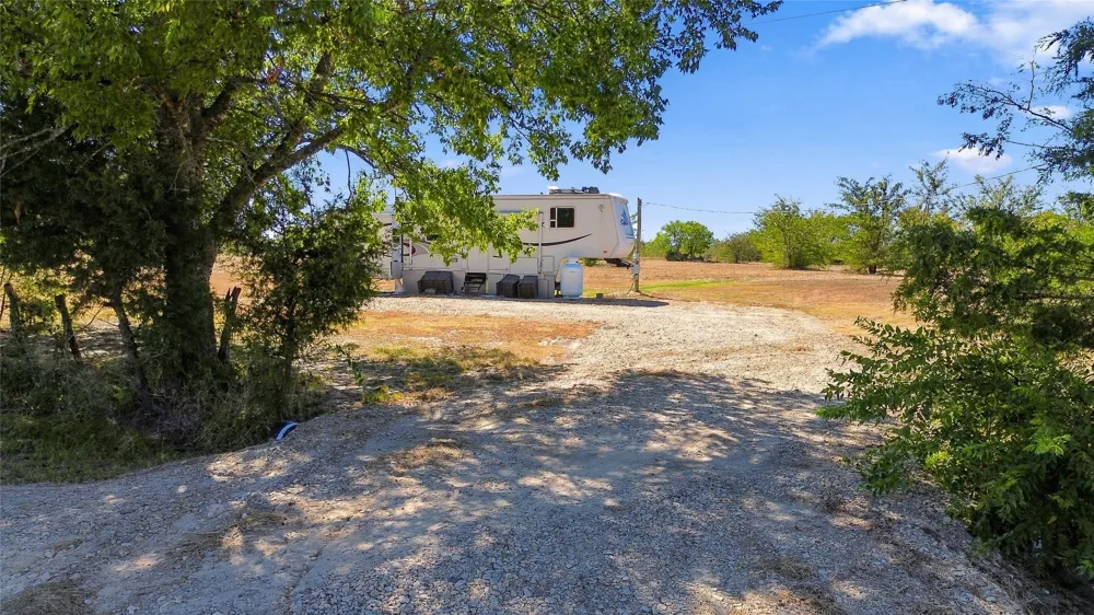 651 FM 3132 Klondike, TX 75448