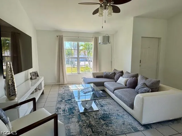SW 13th Terrace Cape Coral, FL 33991