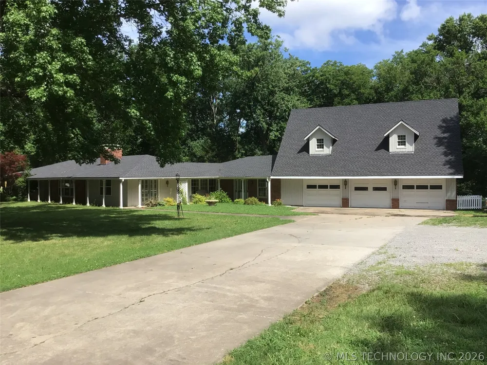508 SE 17th Street Pryor, OK 74361