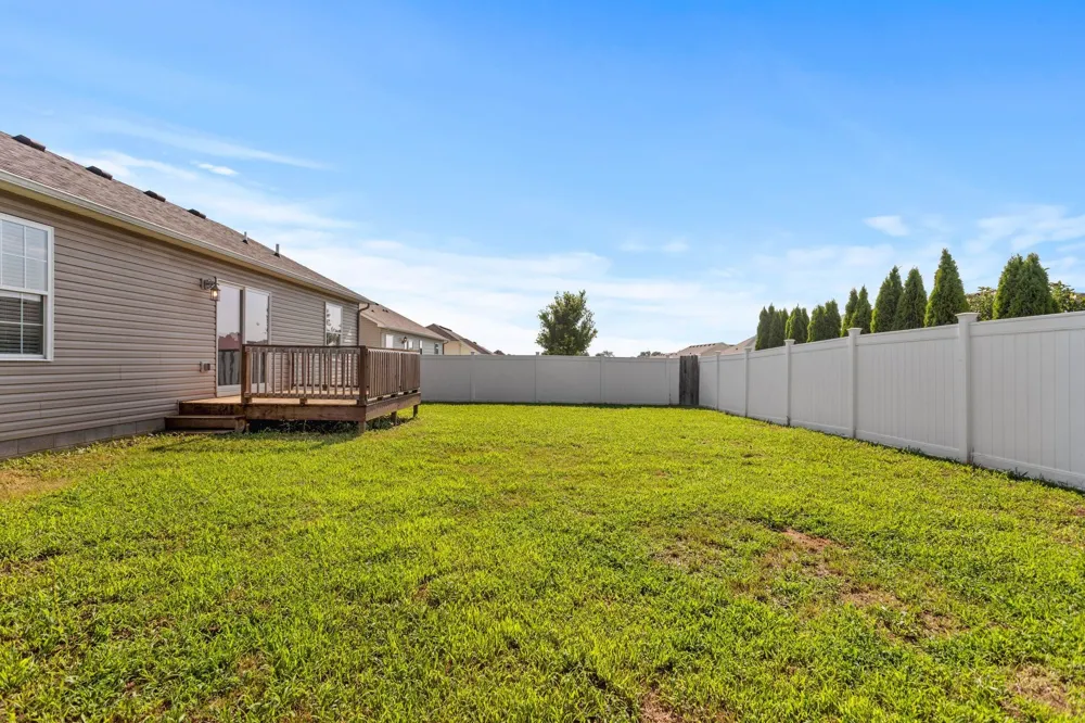 1820 Emily Ln Columbia, TN 38401