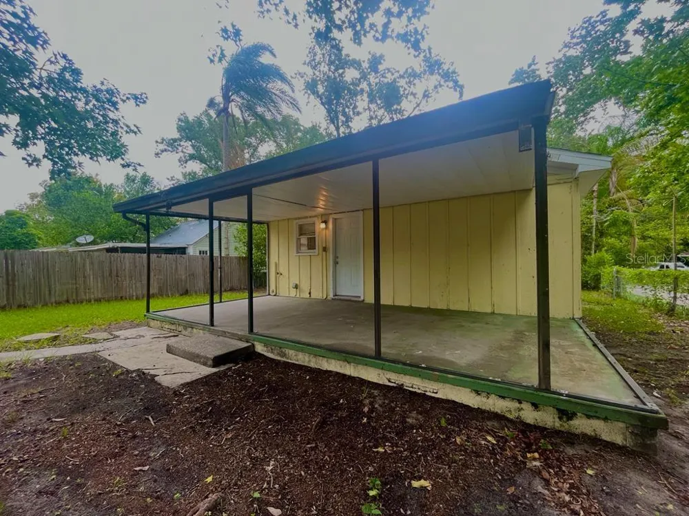 10106 ARDEN AVENUE Tampa, FL 33612