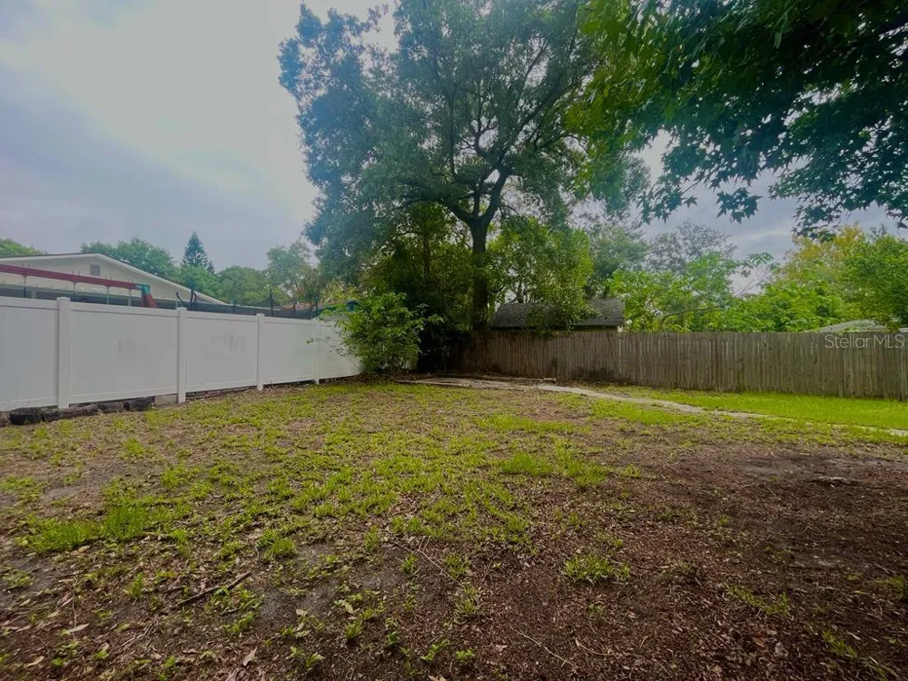 10106 ARDEN AVENUE Tampa, FL 33612
