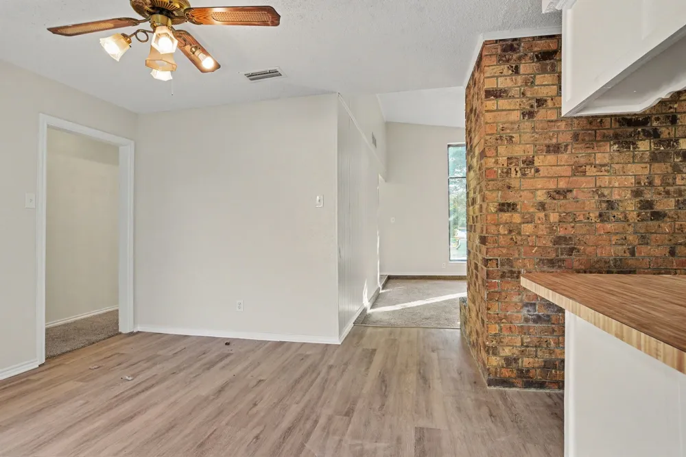 533 San Pedro Drive Garland, TX 75043