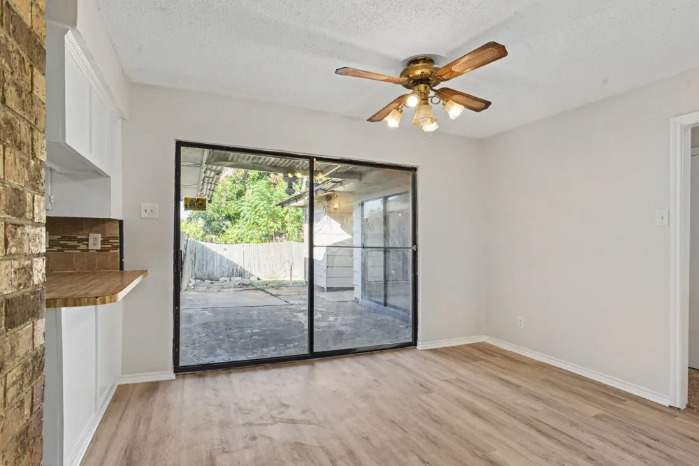 533 San Pedro Drive Garland, TX 75043