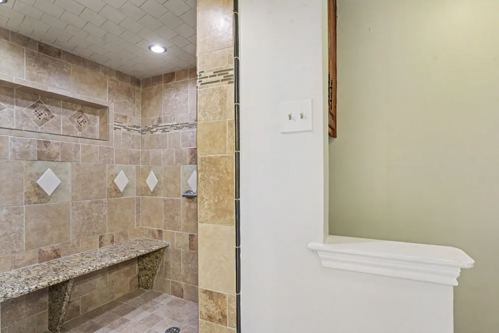 533 San Pedro Drive Garland, TX 75043