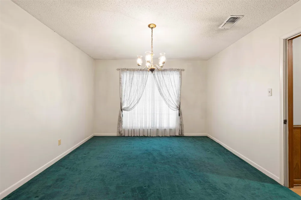 515 Berkshire Drive Longview, TX 75605