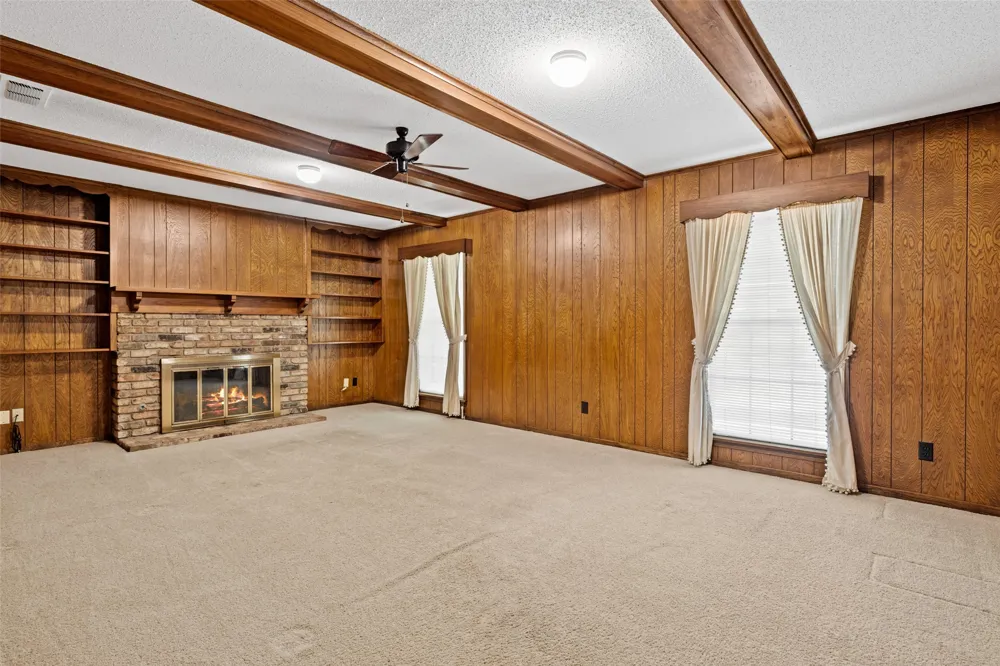 515 Berkshire Drive Longview, TX 75605