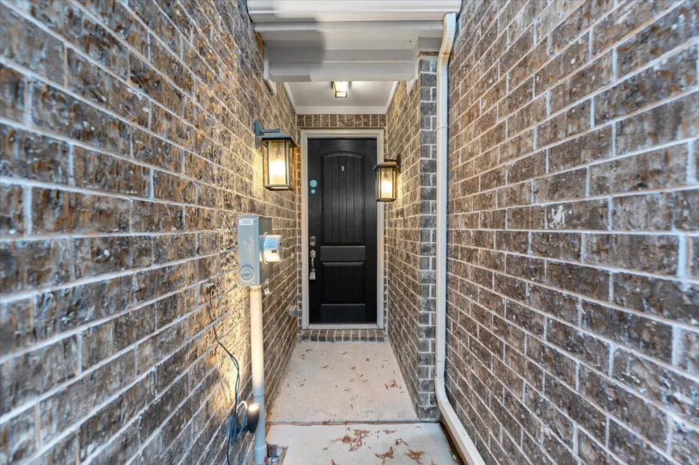 207 Congaree Road Allen, TX 75002
