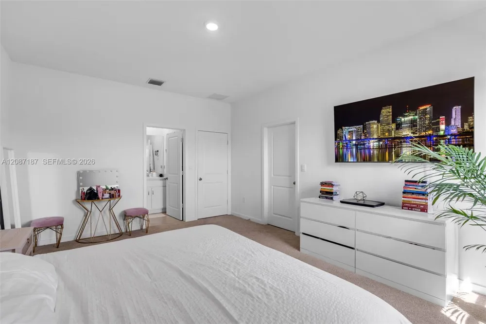 856 NW 3rd Way Pompano Beach, FL 33060