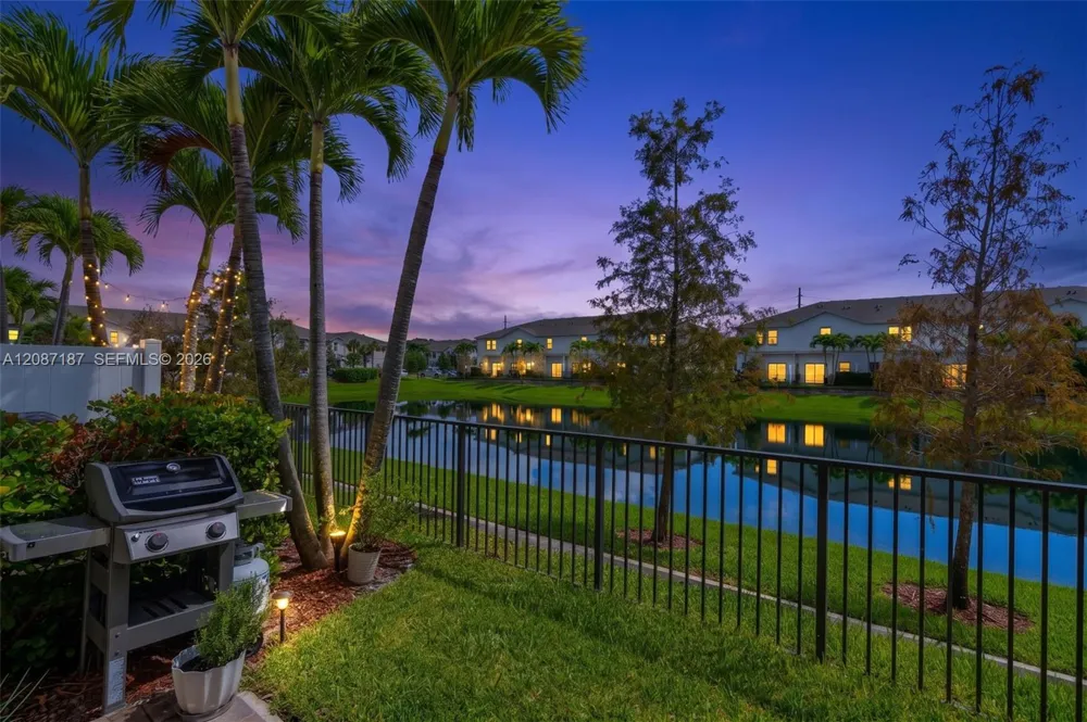 856 NW 3rd Way Pompano Beach, FL 33060