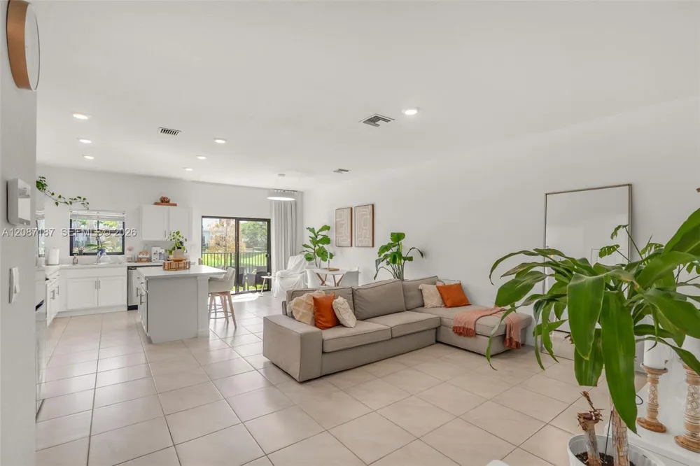 856 NW 3rd Way Pompano Beach, FL 33060