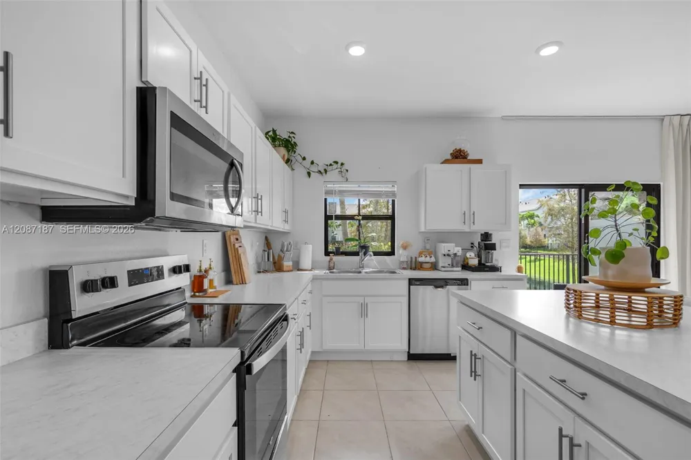 856 NW 3rd Way Pompano Beach, FL 33060
