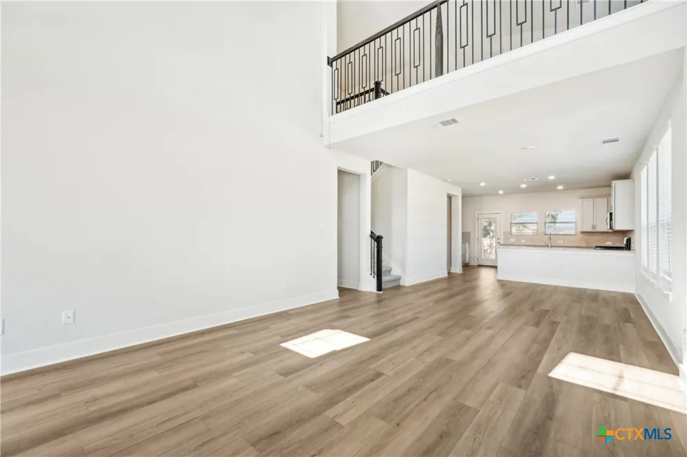 4225 Azalea Alley Marion, TX 78124
