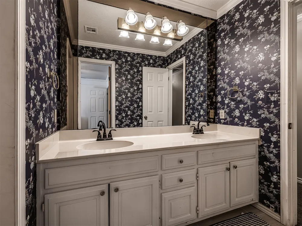 6536 E 85th Street Tulsa, OK 74133