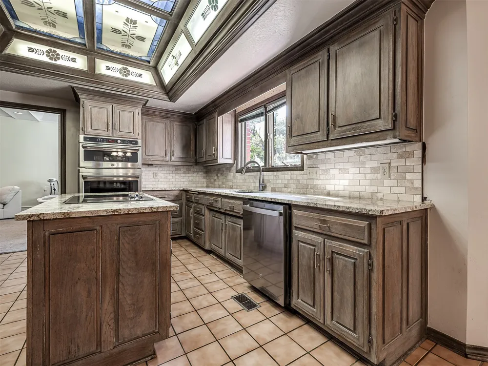 6536 E 85th Street Tulsa, OK 74133