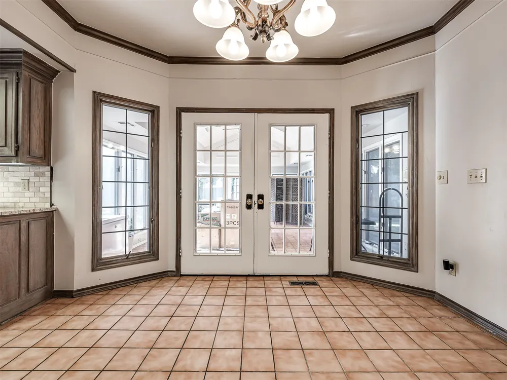 6536 E 85th Street Tulsa, OK 74133