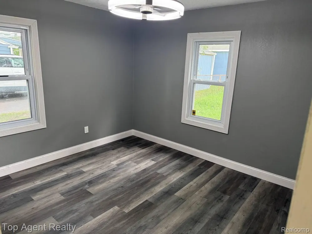 2848 Edna Jane Drive Auburn Hills City, MI 48326