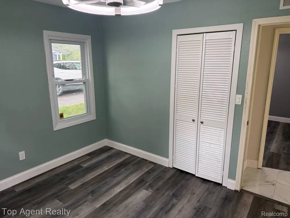 2848 Edna Jane Drive Auburn Hills City, MI 48326