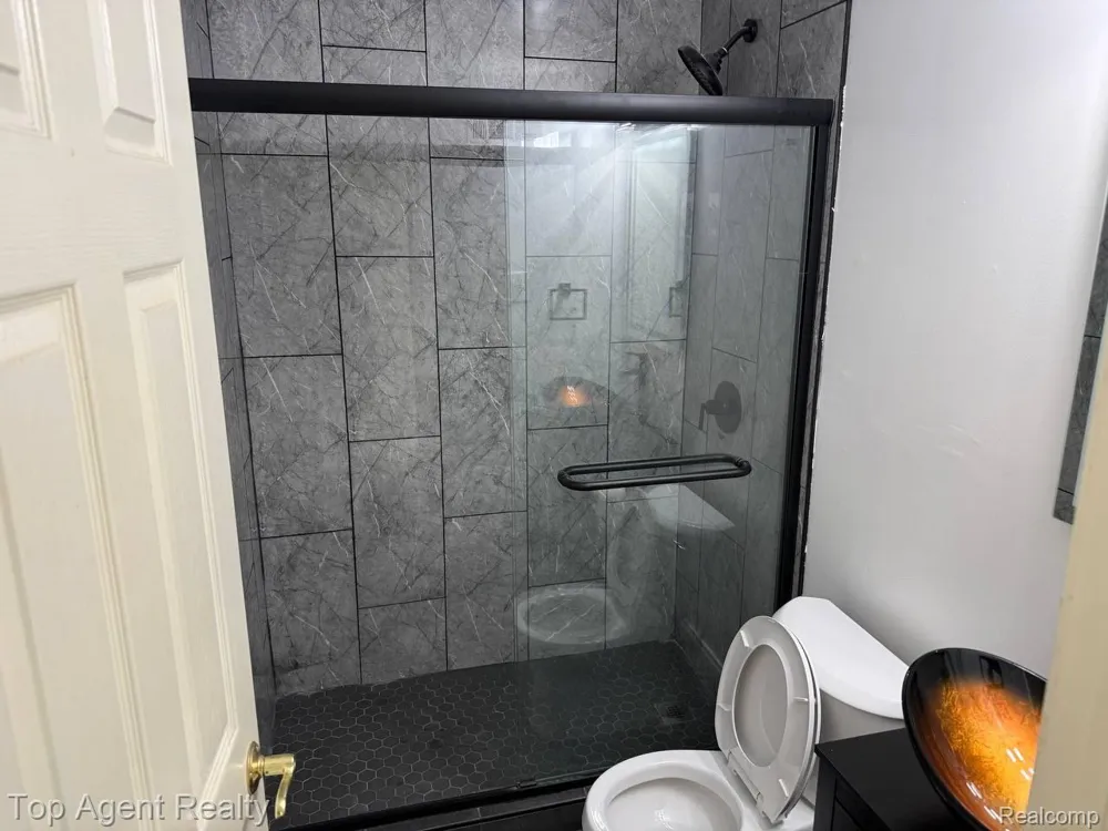 2848 Edna Jane Drive Auburn Hills City, MI 48326