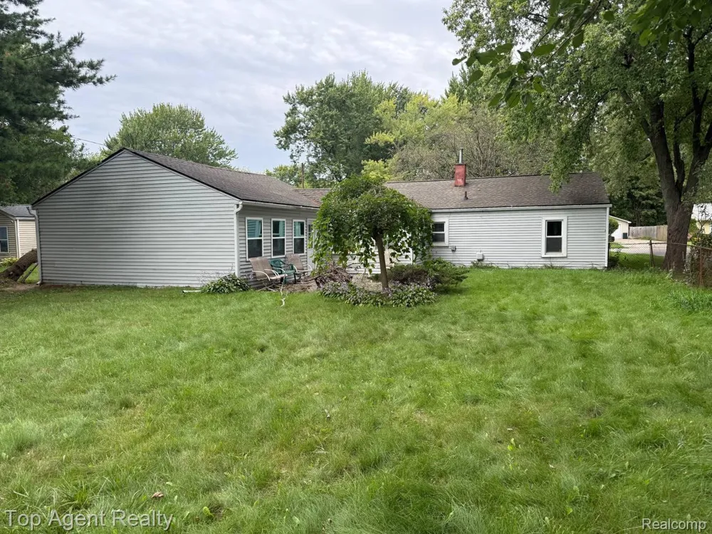 2848 Edna Jane Drive Auburn Hills City, MI 48326