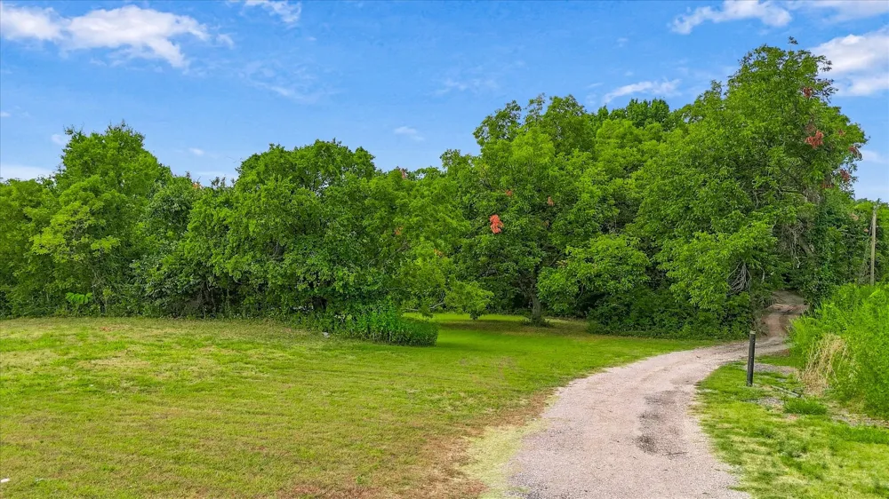 548 Dalrock Road Rowlett, TX 75089