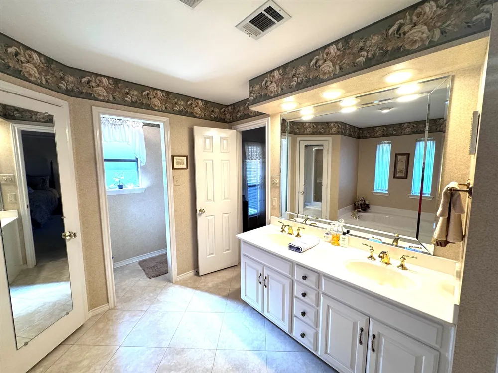 4908 Country Club Drive Mesquite, TX 75150