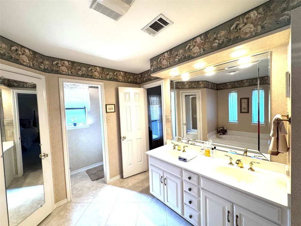 4908 Country Club Drive Mesquite, TX 75150