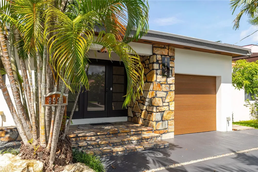 8934 Hawthorne Ave Surfside, FL 33154