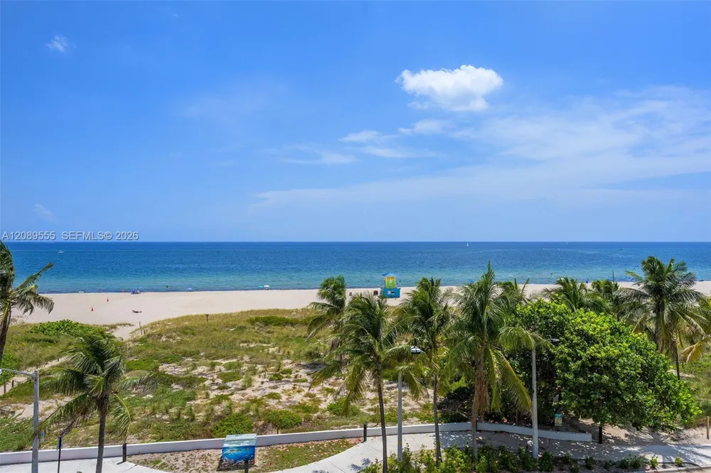 497 Ocean Bl Pompano Beach, FL 33062