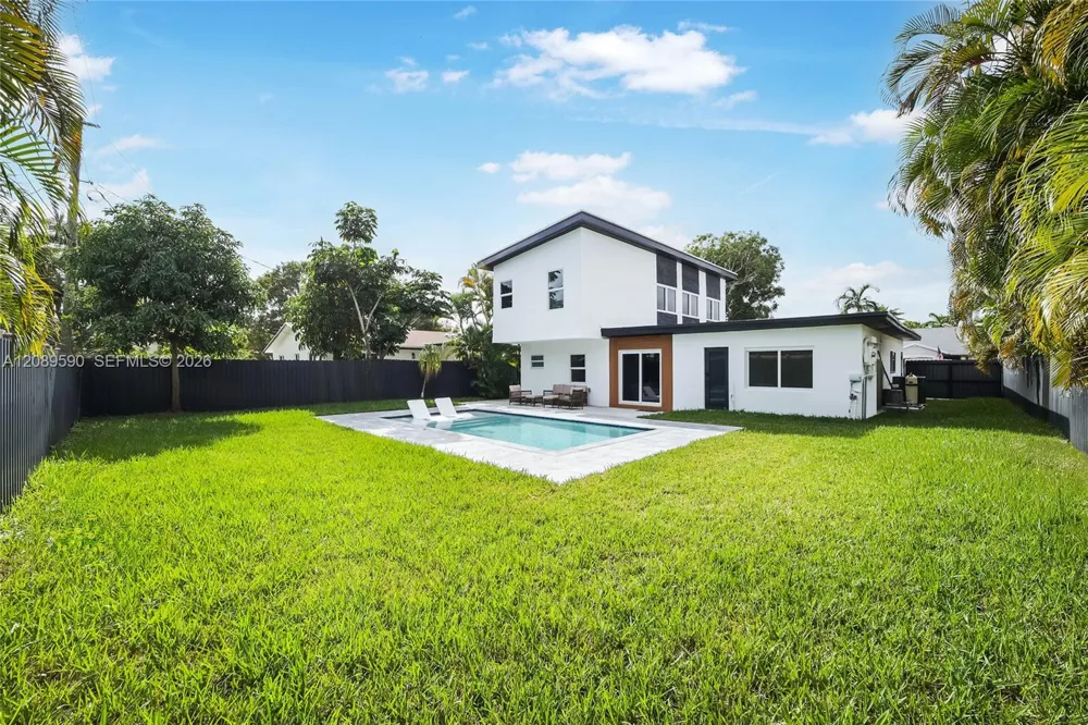 3056 NE 14th Ave #0 Oakland Park, FL 33334