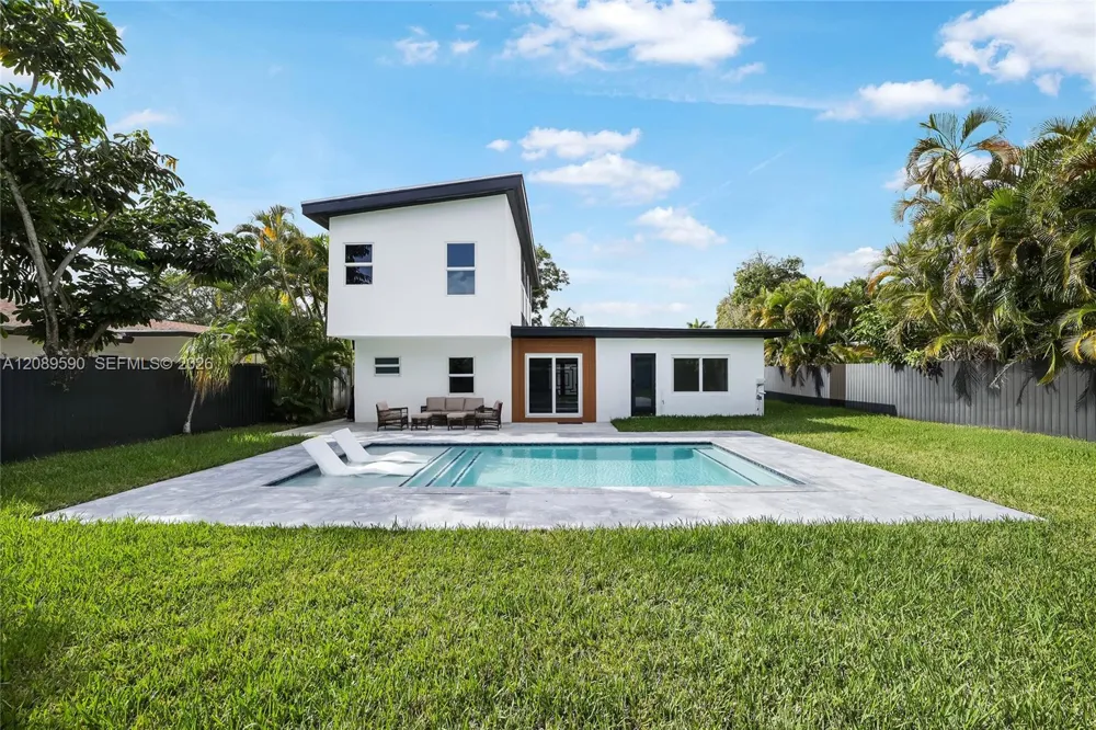 3056 NE 14th Ave #0 Oakland Park, FL 33334
