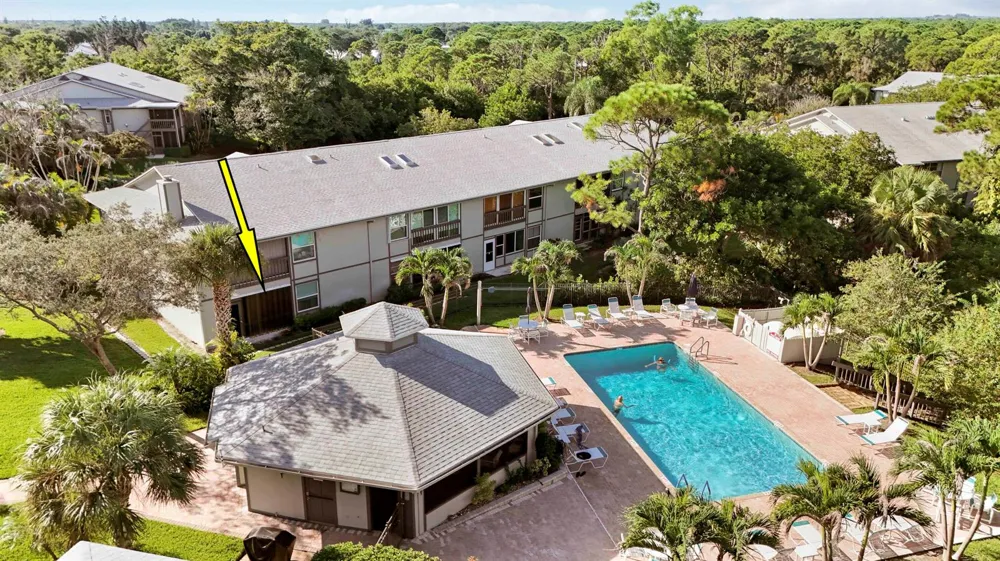 8388 SE CROFT #P-1 Hobe Sound, FL 33455