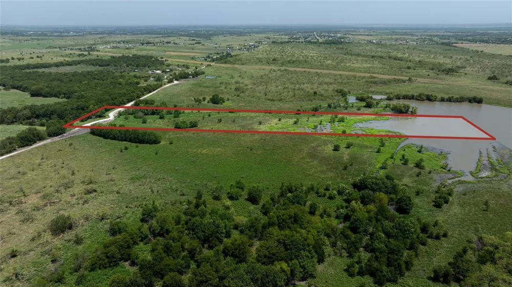Barker Ln Rice, TX 75155